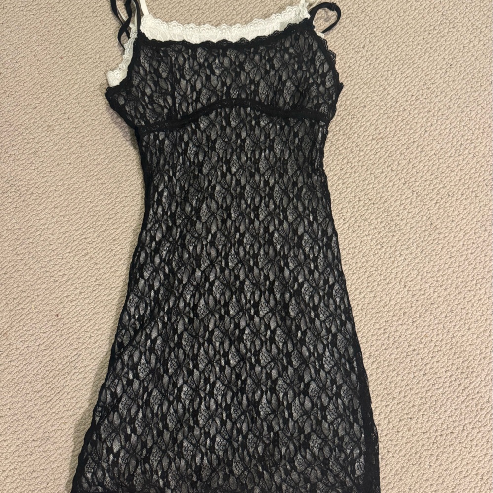 Elegant Black Lace Bodysuit